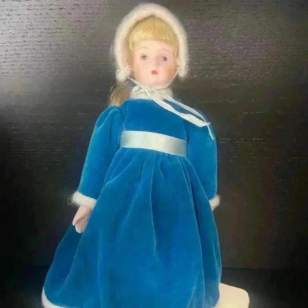 Russ Months to Remember January Porcelain Collectible Doll, 9" #‎ 1585